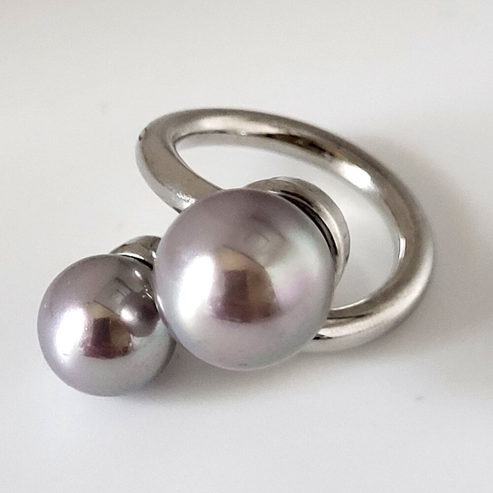 Large Grey Faux Pearl Wrap Scarf Ring Silver Tone 14mm & 10mm Pearls